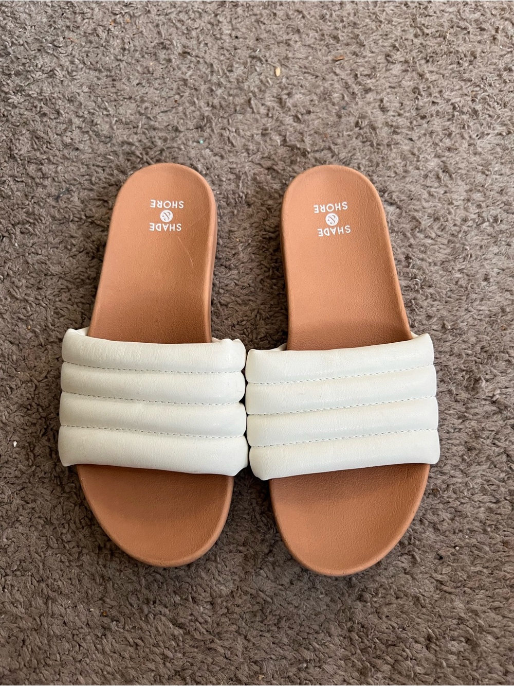 Shade & Shore Cream Padded Slide Sandals with Tan Footbed